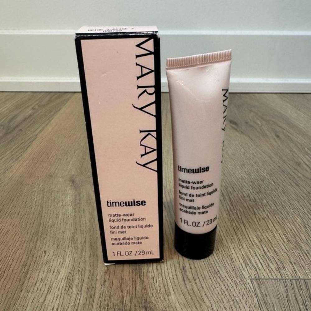 Mary Kay TimeWise Matte-Wear Liquid Foundation Beige 8 1oz Combination Oily Skin